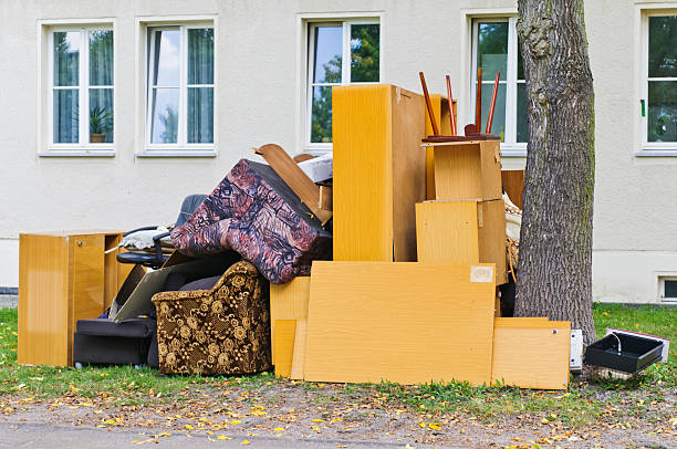 Best Commercial Cleanout Services  in Eggertsville, NY